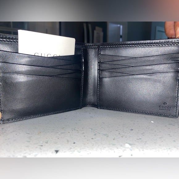 Gucci logo signature wallet - Picture 2 of 6